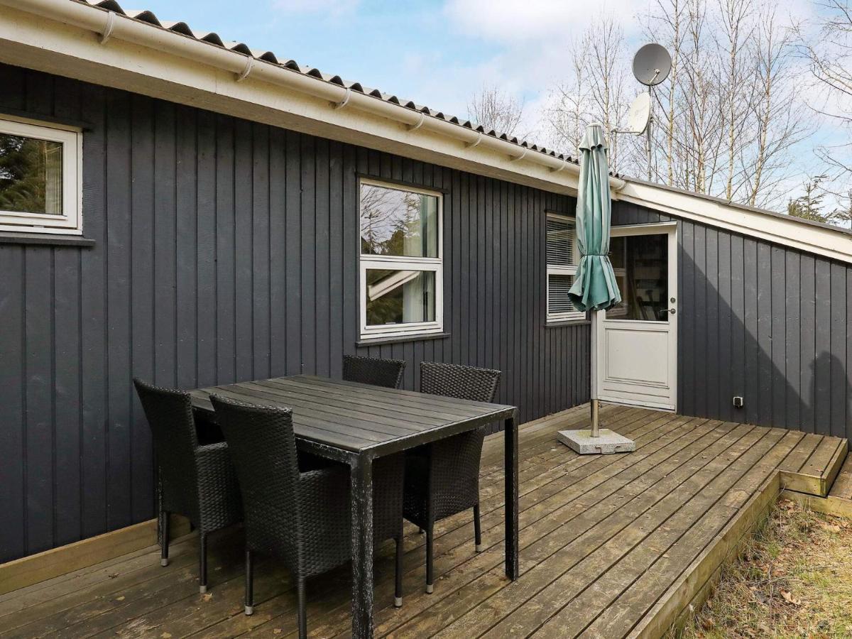 Three-Bedroom Holiday Home In Vaeggerlose 6 Bøtø By Esterno foto